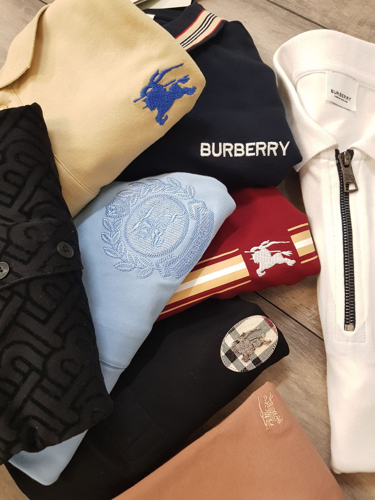 BURBERRY POLO SHORT SLEEVE SHIRT
